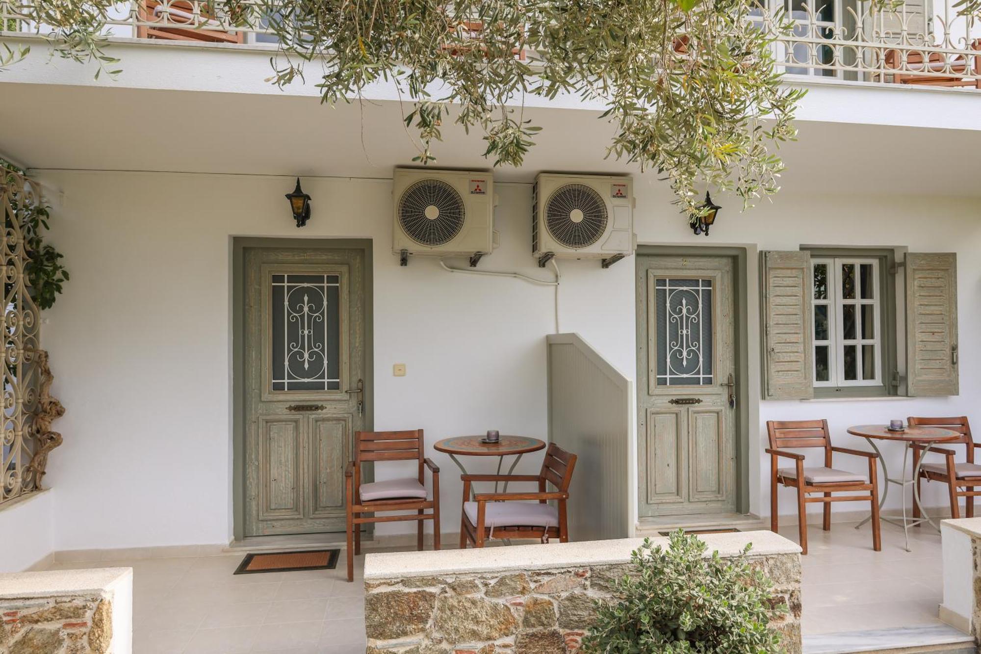 Studios Villa Eleni Platanias  Exteriör bild