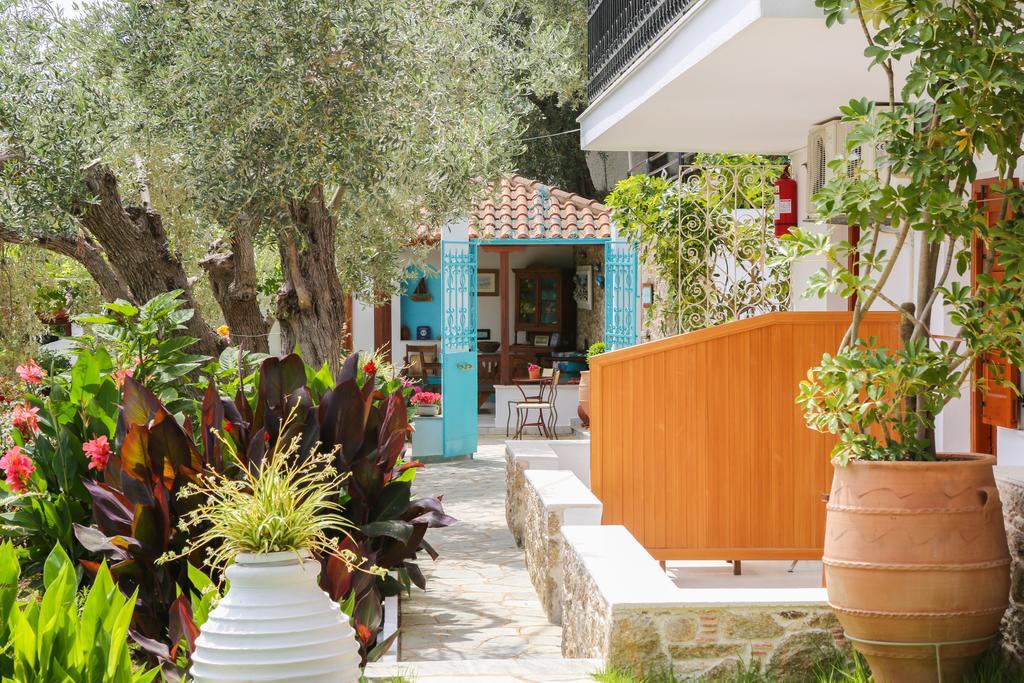 Studios Villa Eleni Platanias  Exteriör bild