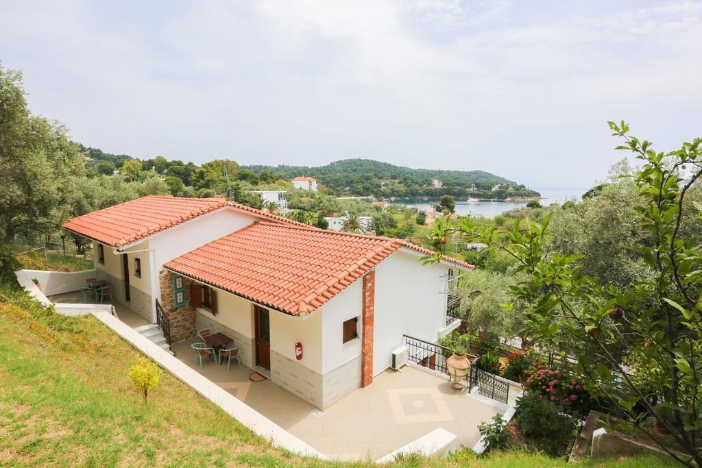 Studios Villa Eleni Platanias  Rum bild